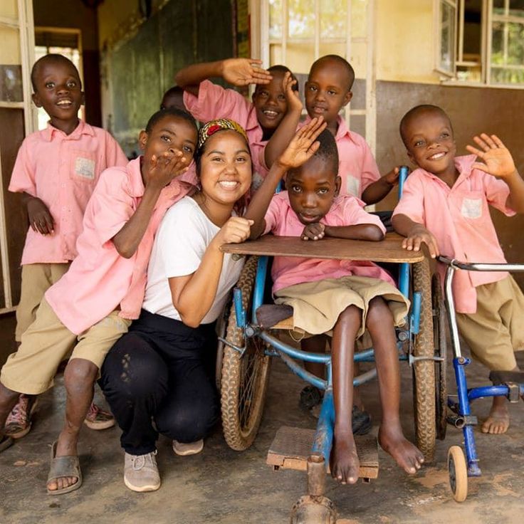 Gallery Image: Group photos of children's with charity volunteer.